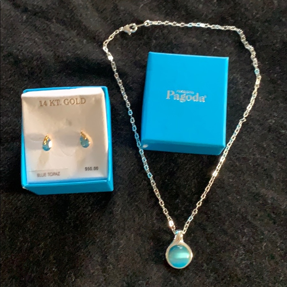 Necklace and earring set